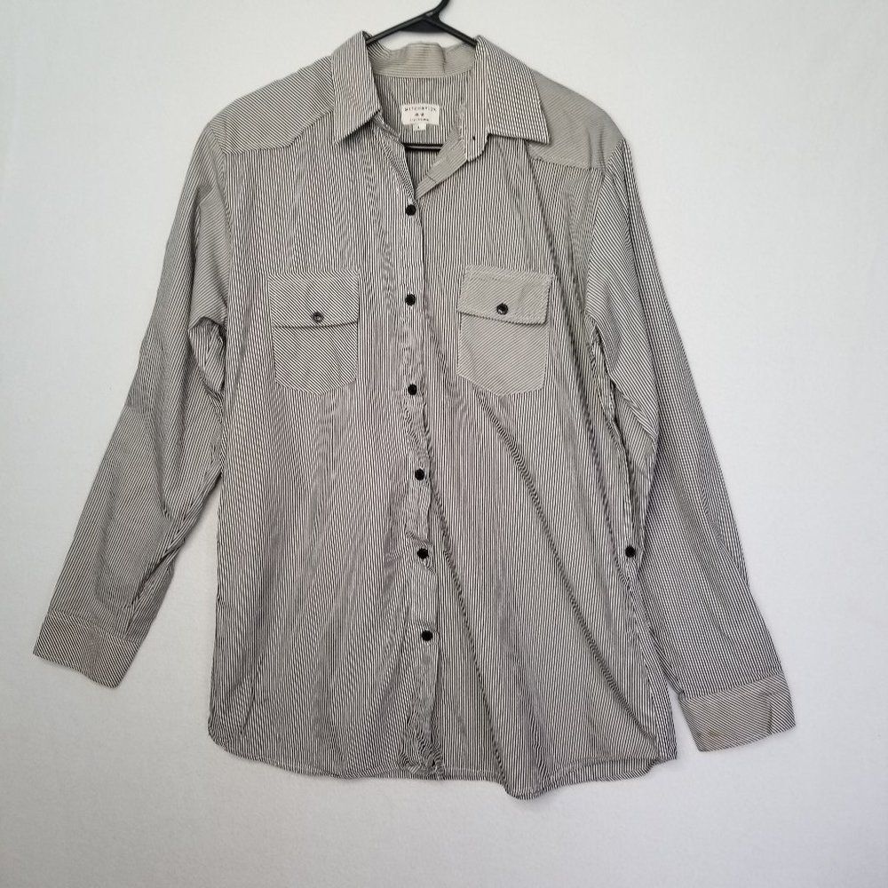 MatchStick Roll Tab Button Down Women's Shirt Large